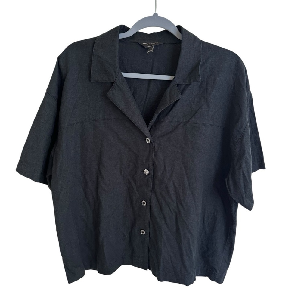 Banana Republic Factory Black Button-Down Short Sleeve Shirt